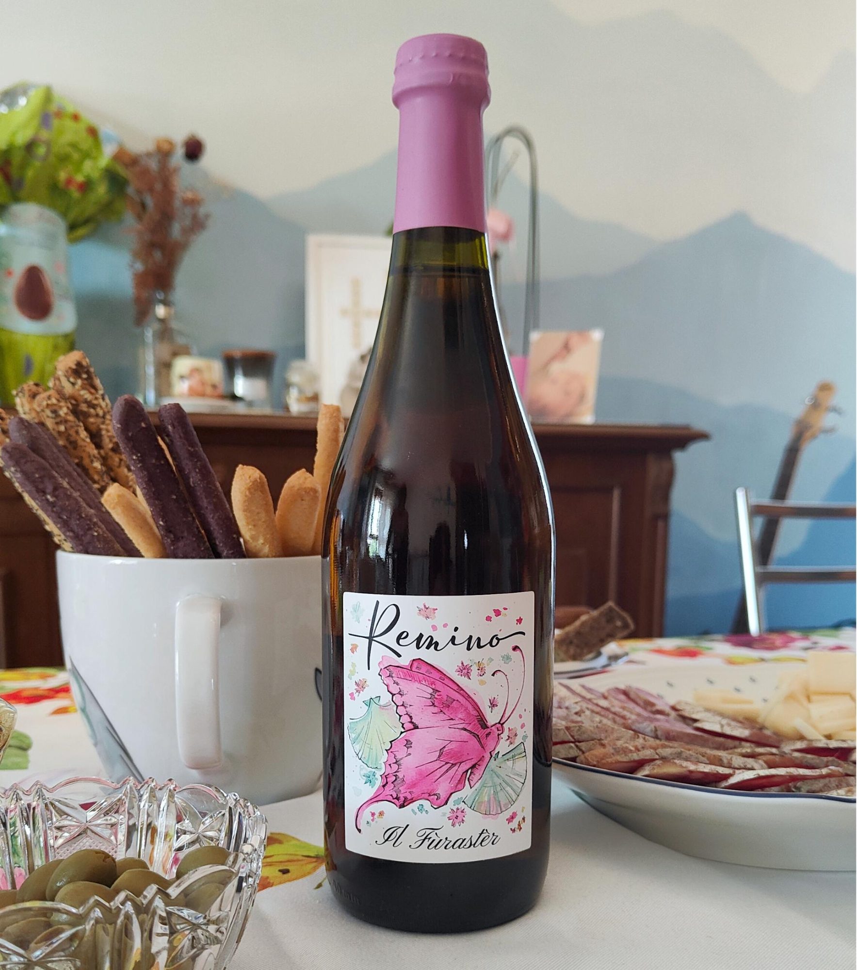 etichetta illustrata per vini artigianali